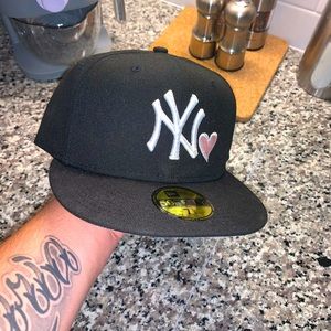 NY Yankees Fitted Hat